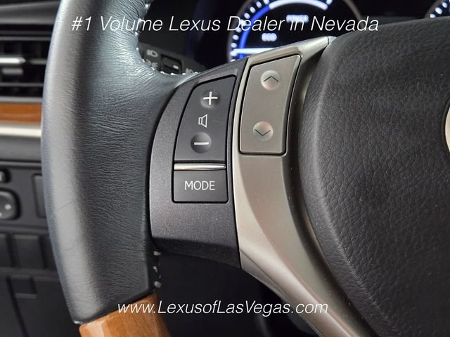 Used 2014 Lexus ES 300h w/ Luxury Package w/Bamboo Trim FWD image 32