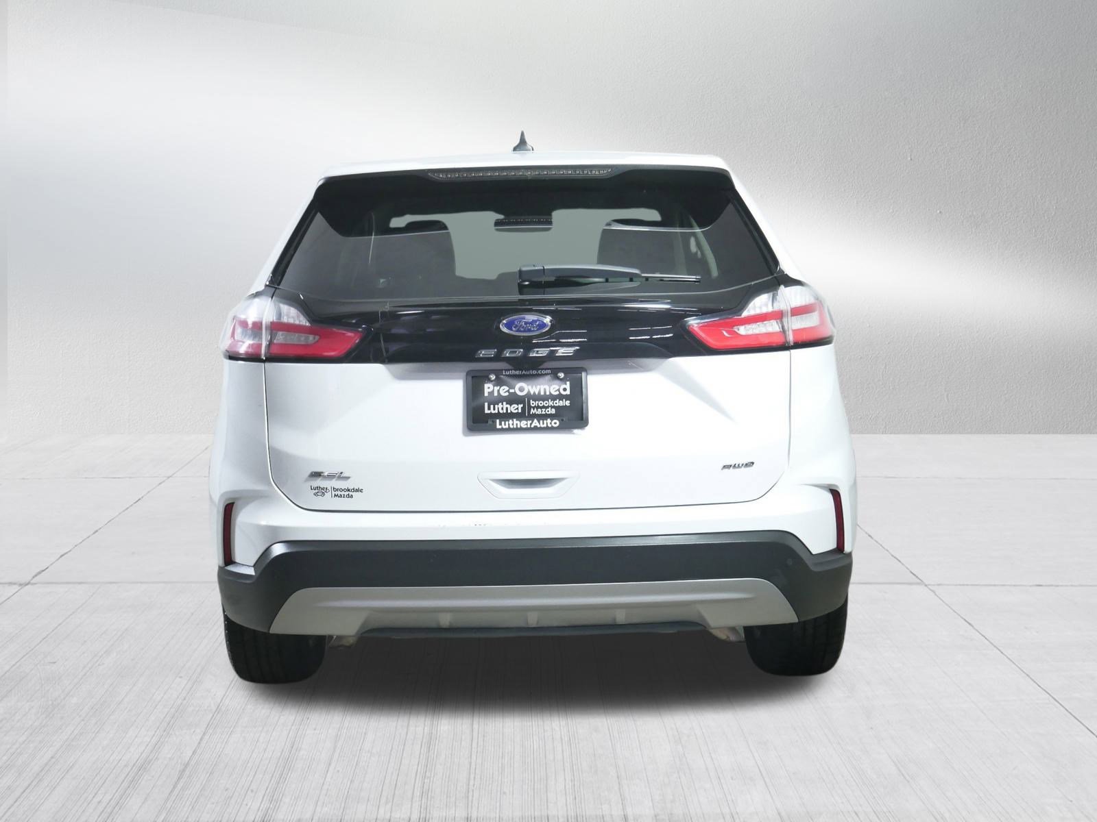 Used 2024 Ford Edge SEL image 6