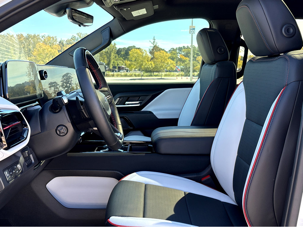 New 2025 Chevrolet Silverado EV RST image 16