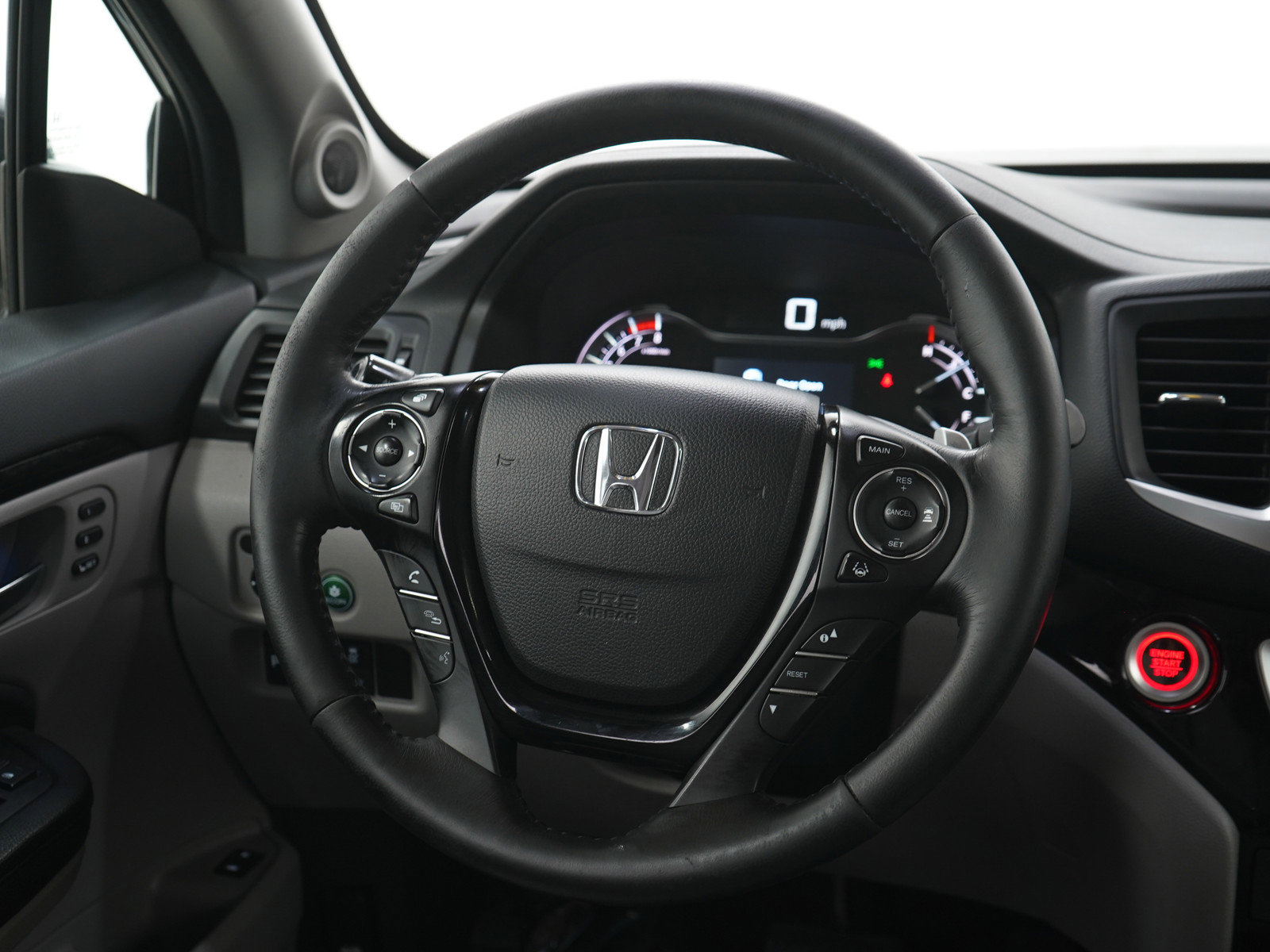 Used 2017 Honda Pilot Touring image 19