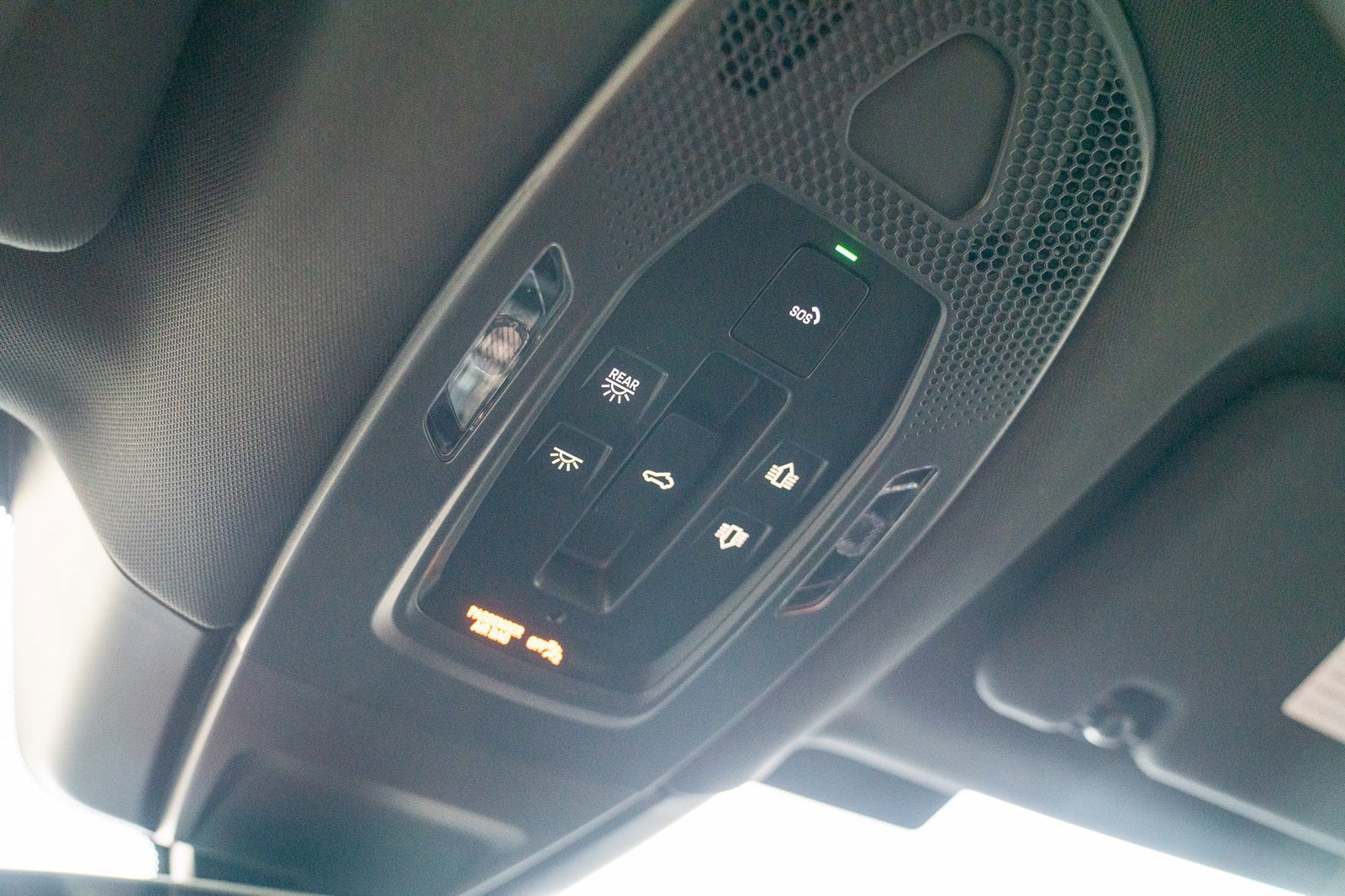 Used 2025 Porsche Panamera 4 image 21