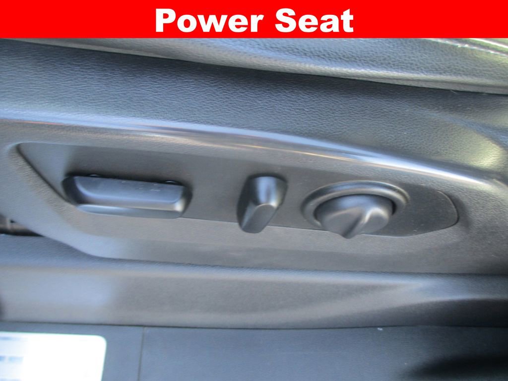 Used 2020 Chevrolet Silverado 1500 LTZ w/ LTZ Premium Package image 28