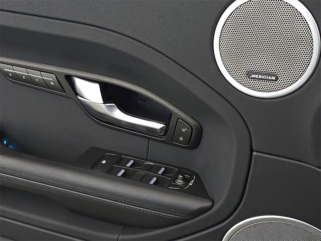 Used 2012 Land Rover Range Rover Evoque Pure Plus image 30