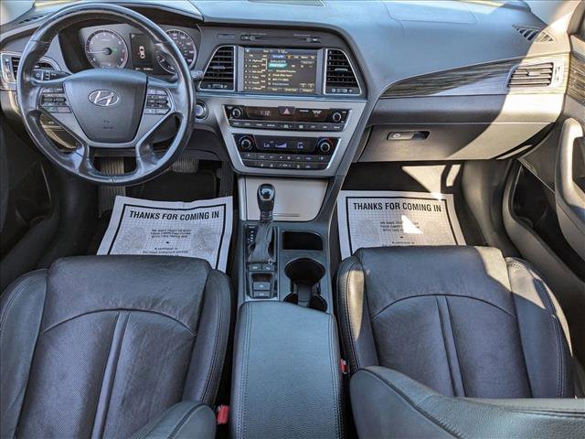Used 2016 Hyundai Sonata Limited w/ Option Group 05 image 17