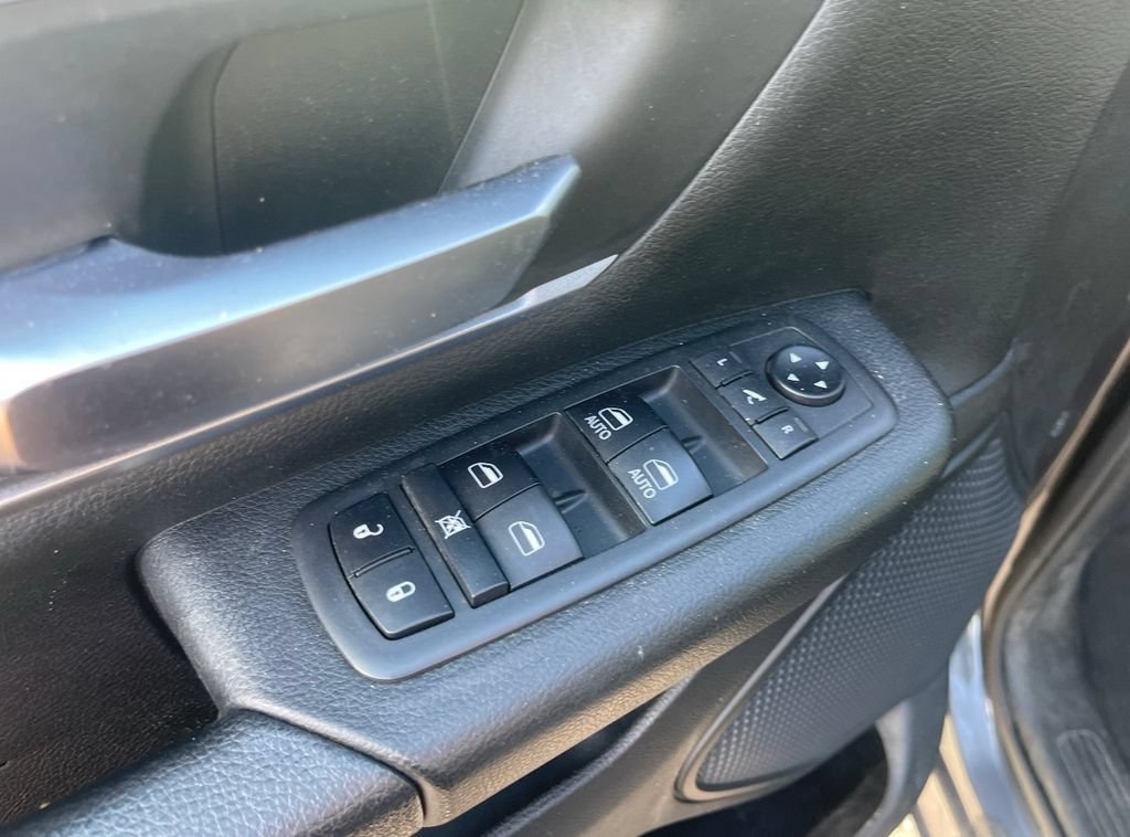 Used 2019 RAM 1500 Big Horn AWD/4WD image 15