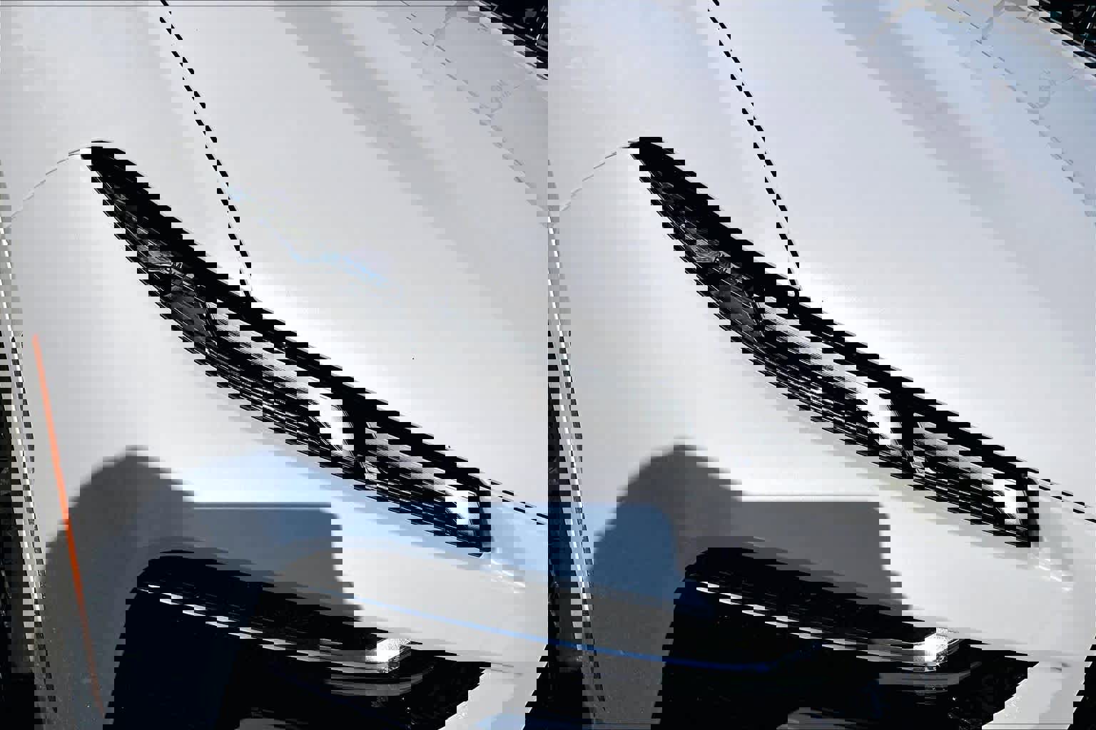 Certified 2025 BMW X7 xDrive40i w/ Executive Package image 28