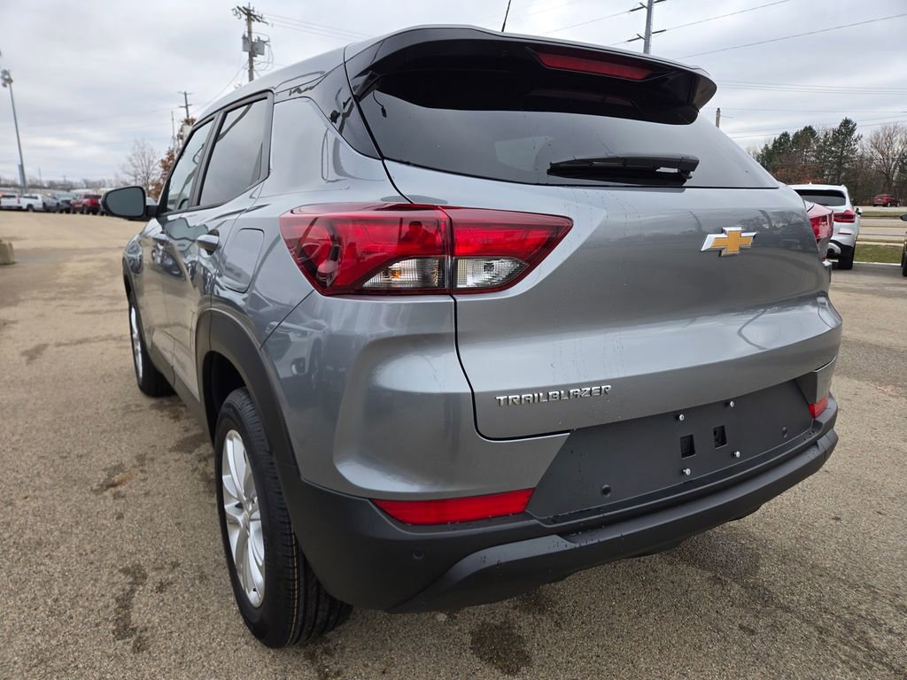 New 2026 Chevrolet TrailBlazer LS w/ LS Convenience Package FWD image 25