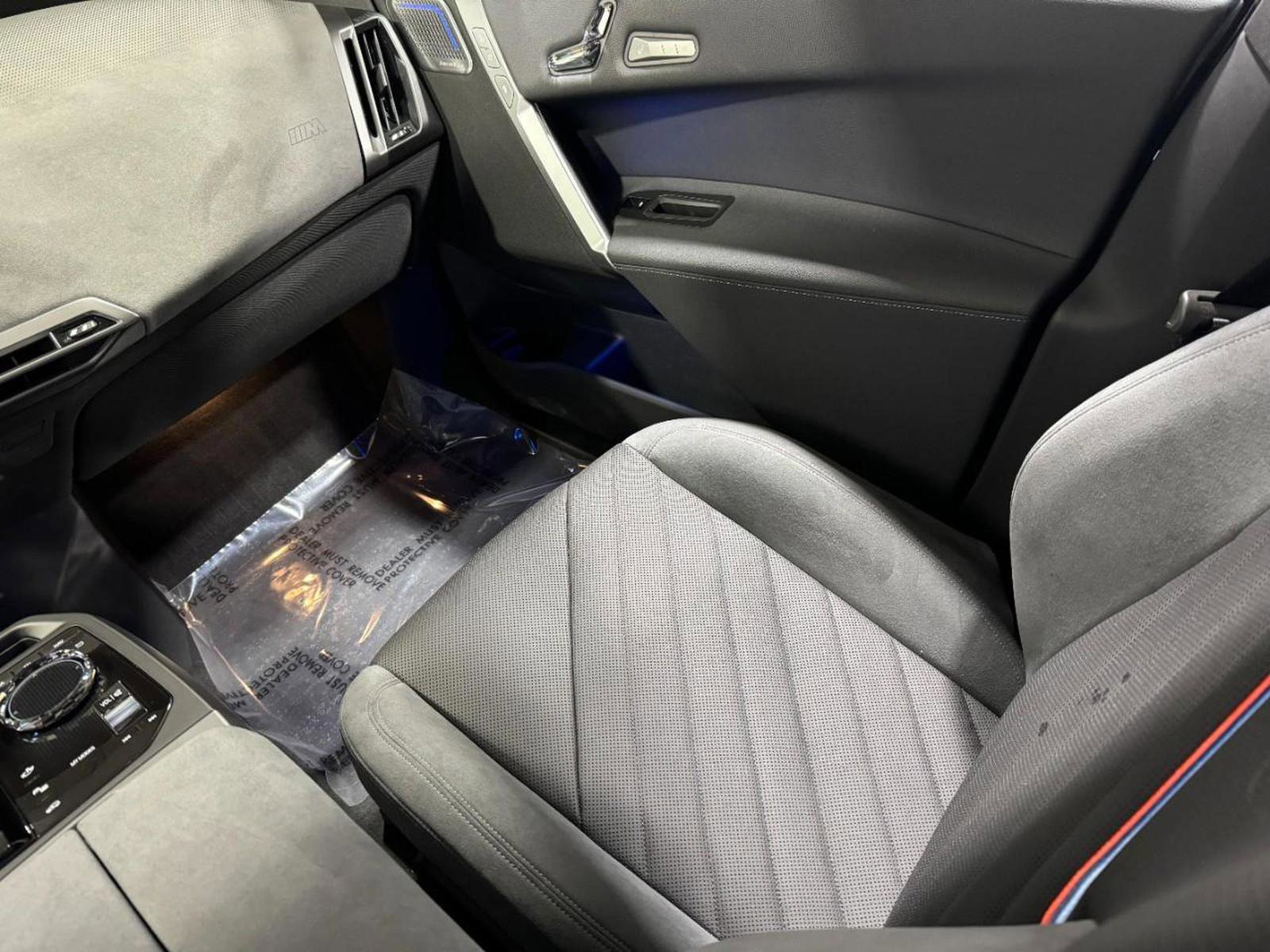 New 2026 BMW iX M70 image 18