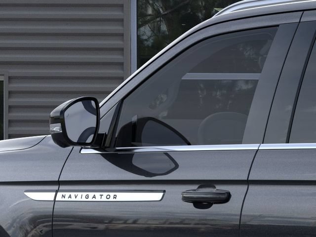 New 2026 Lincoln Navigator L Reserve AWD/4WD image 20