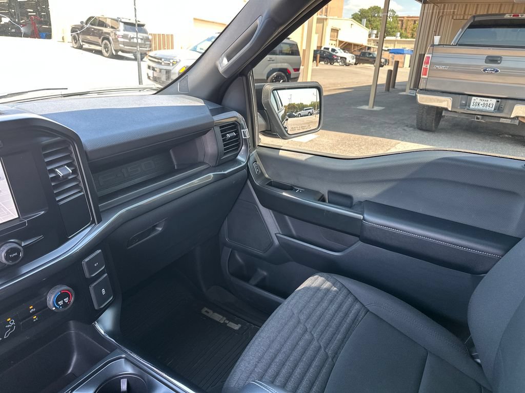 Used 2023 Ford F150 XL w/ STX Black Appearance Package AWD/4WD image 18