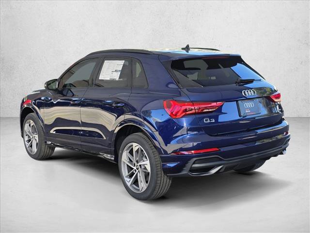 Certified 2025 Audi Q3 2.0T Premium w/ Convenience Plus Package AWD/4WD image 7
