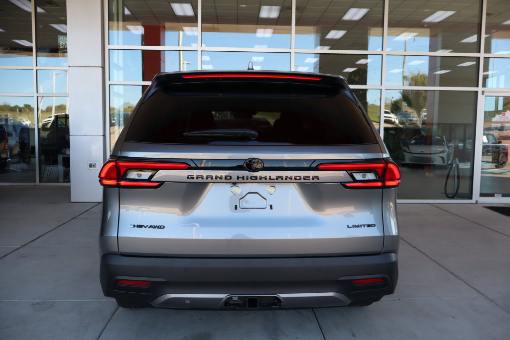 New 2026 Toyota Grand Highlander AWD Hybrid image 7