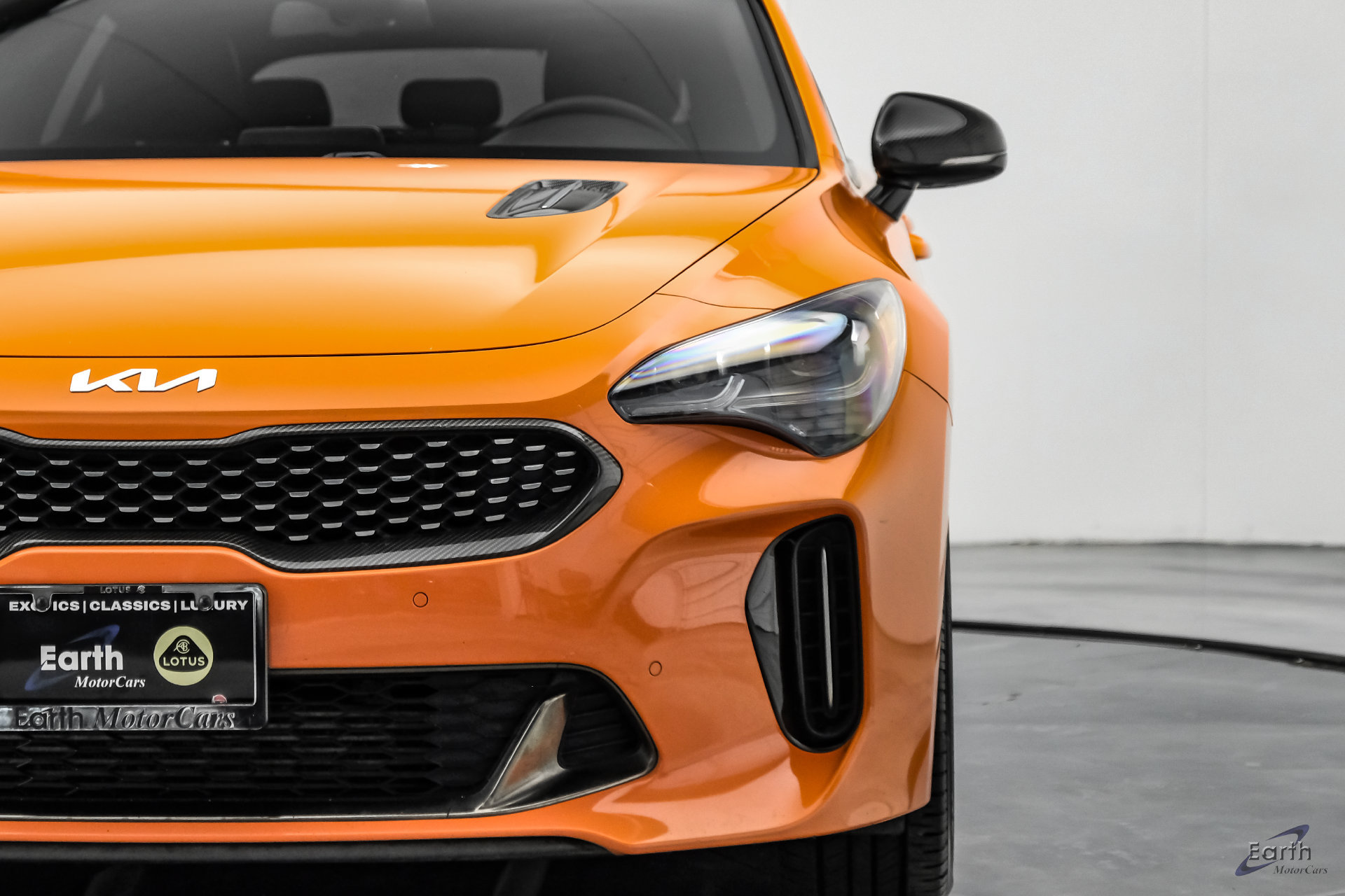 Used 2019 Kia Stinger GTS RWD image 30