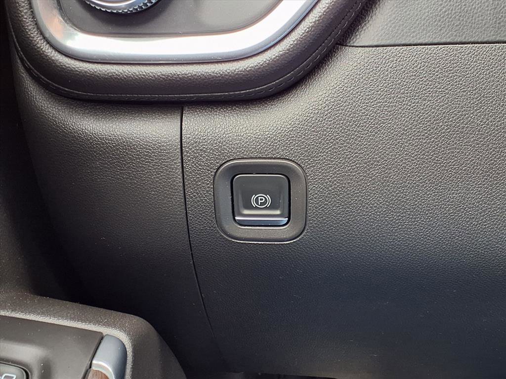 Used 2019 GMC Sierra 1500 SLT w/ SLT Premium Plus Package image 13