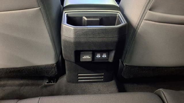 Used 2025 Toyota Tacoma TRD Off-Road w/ TRD Off Road Upgrade Package image 23