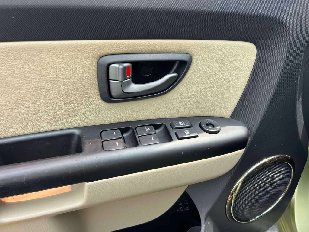 Used 2011 Kia Soul ! FWD image 15