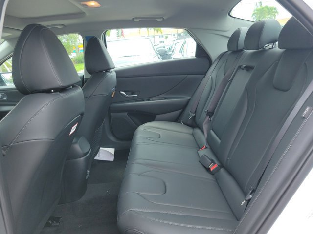 New 2026 Hyundai Elantra Limited FWD image 6