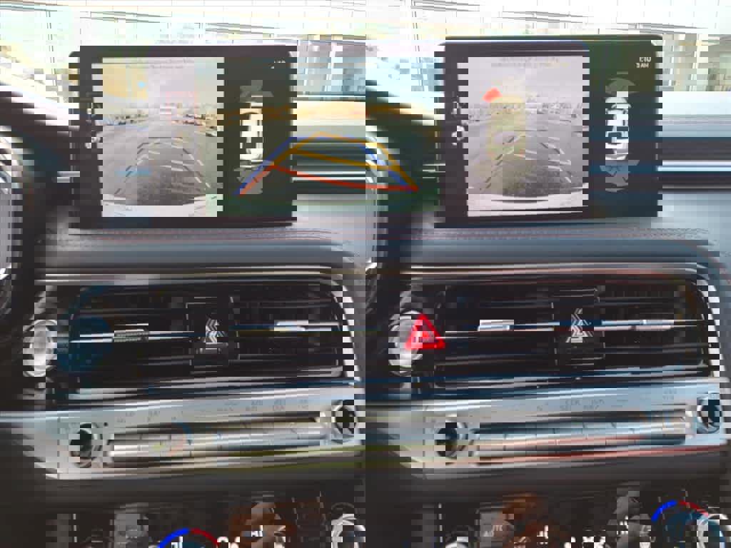 Used 2024 Genesis G70 2.5T w/ Sport Prestige Package image 22