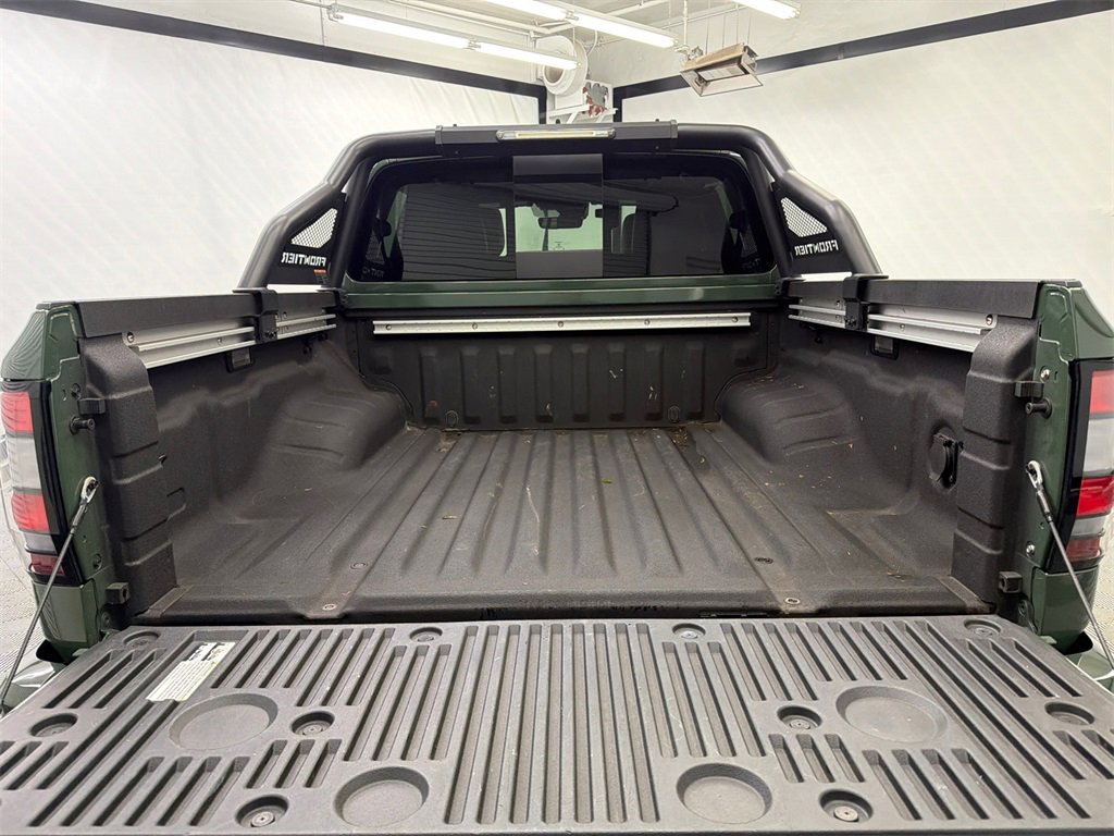 Used 2023 Nissan Frontier PRO-4X w/ Pro-4X Premium Package image 19