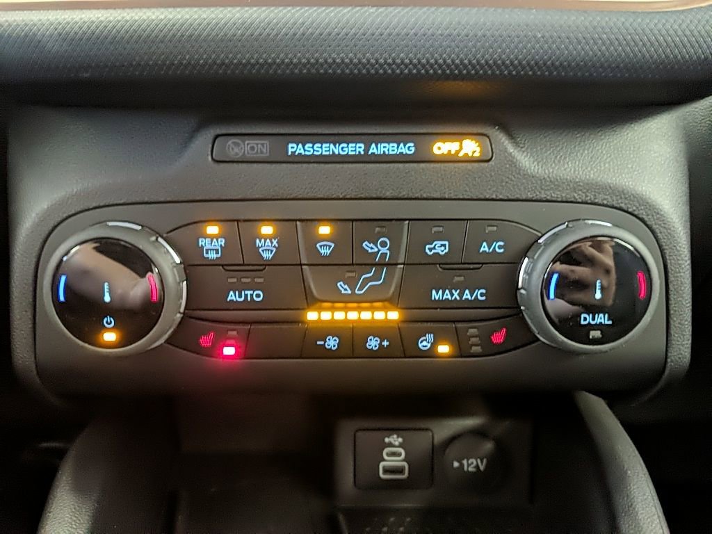 Used 2024 Ford Bronco Sport Outer Banks w/ Tech Package image 19