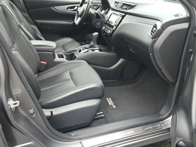 Used 2020 Nissan Rogue Sport SL image 10