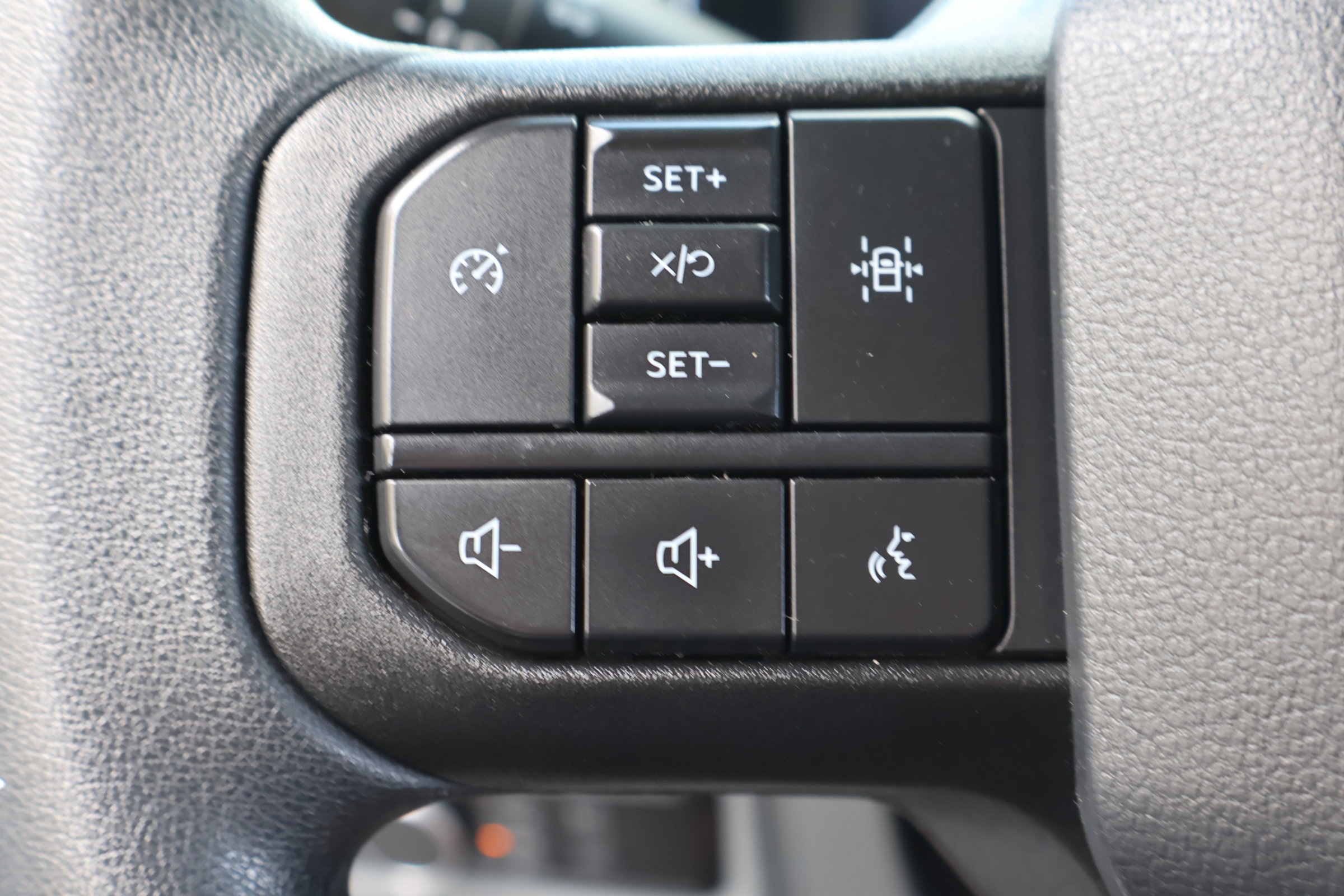 Used 2022 Ford F150 Lightning Pro image 26