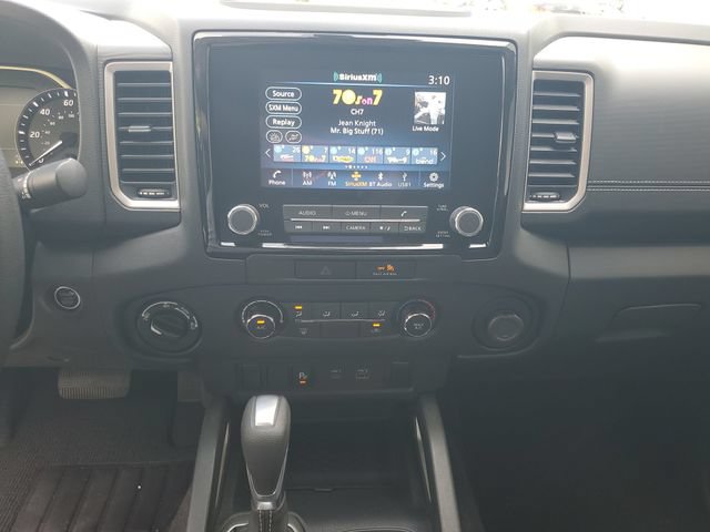 Certified 2023 Nissan Frontier SV w/ Technology Package AWD/4WD image 13