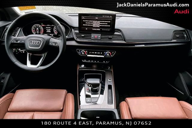 Used 2023 Audi Q5 2.0T Prestige w/ Prestige Package AWD/4WD image 13