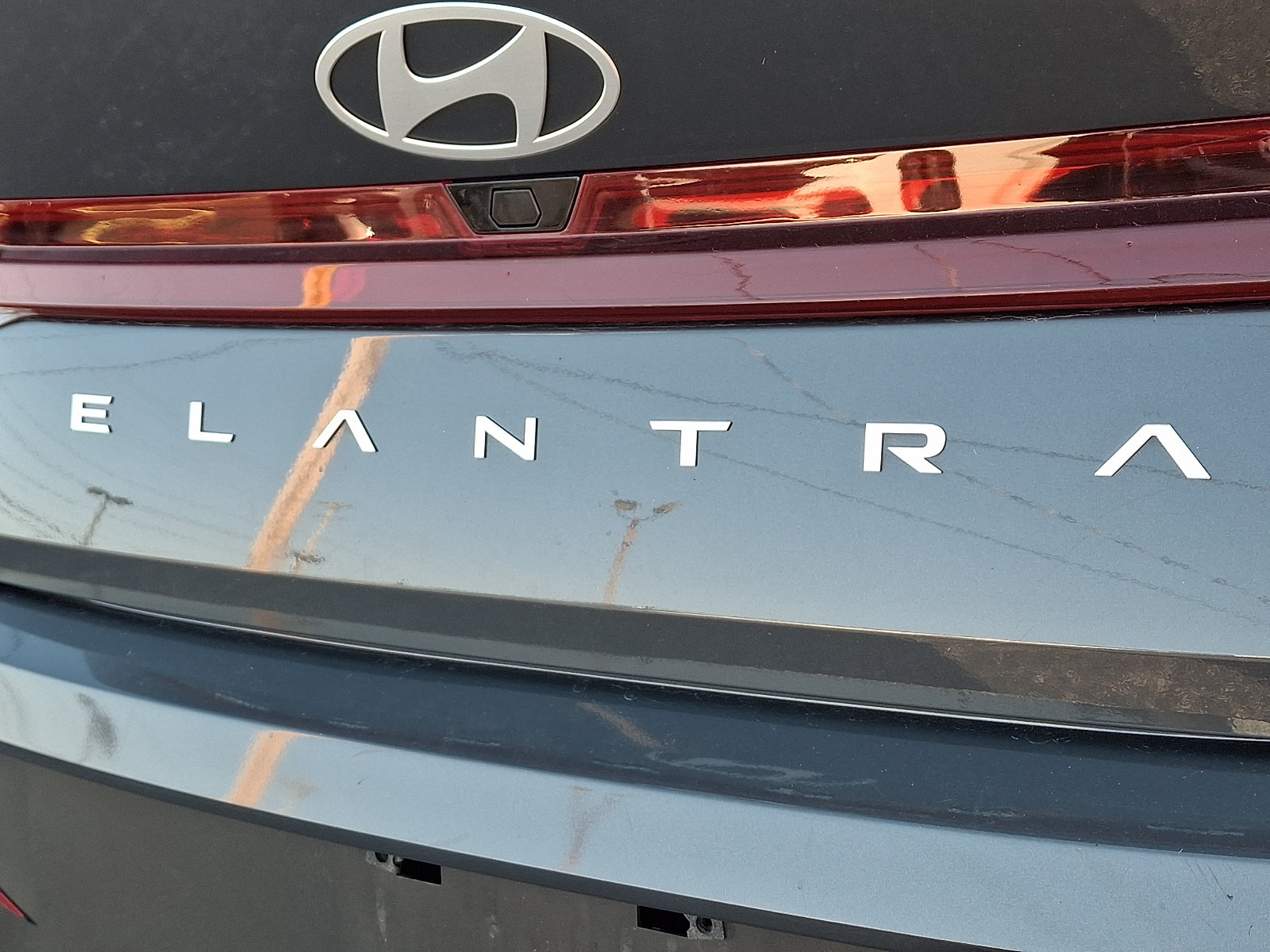Certified 2024 Hyundai Elantra SEL FWD image 29