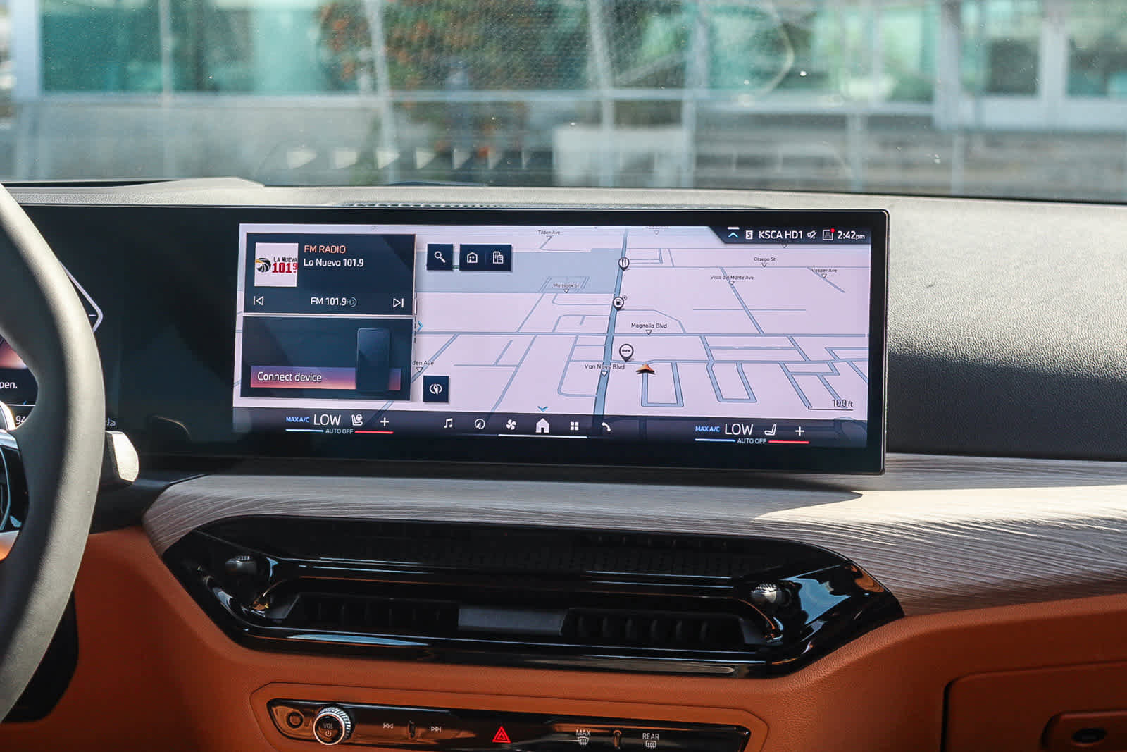 Used 2025 BMW 330i Sedan image 14