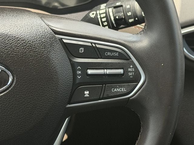 Used 2019 Hyundai Santa Fe Limited FWD image 14