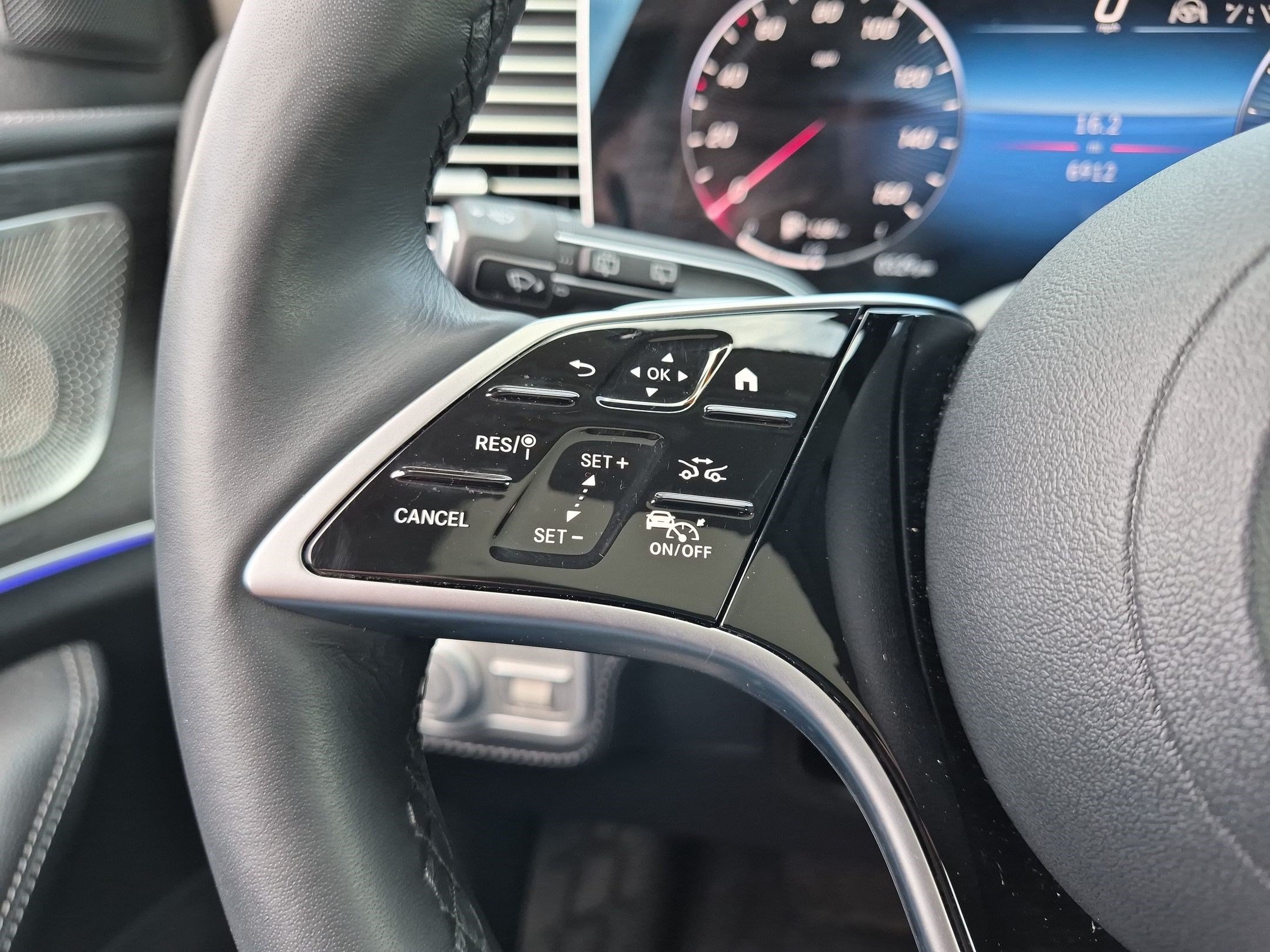 Certified 2026 Mercedes-Benz GLE 580 4MATIC image 19