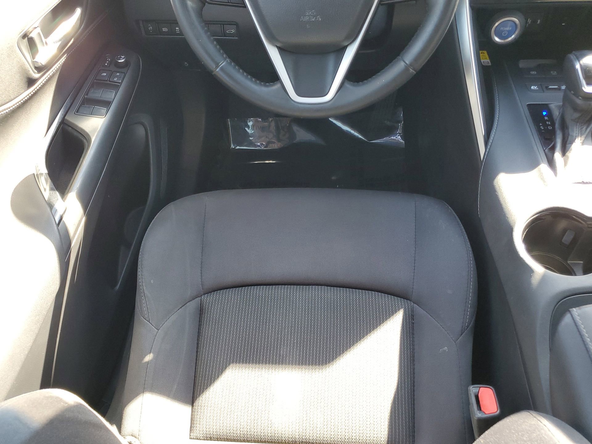 Used 2021 Toyota Venza LE image 15