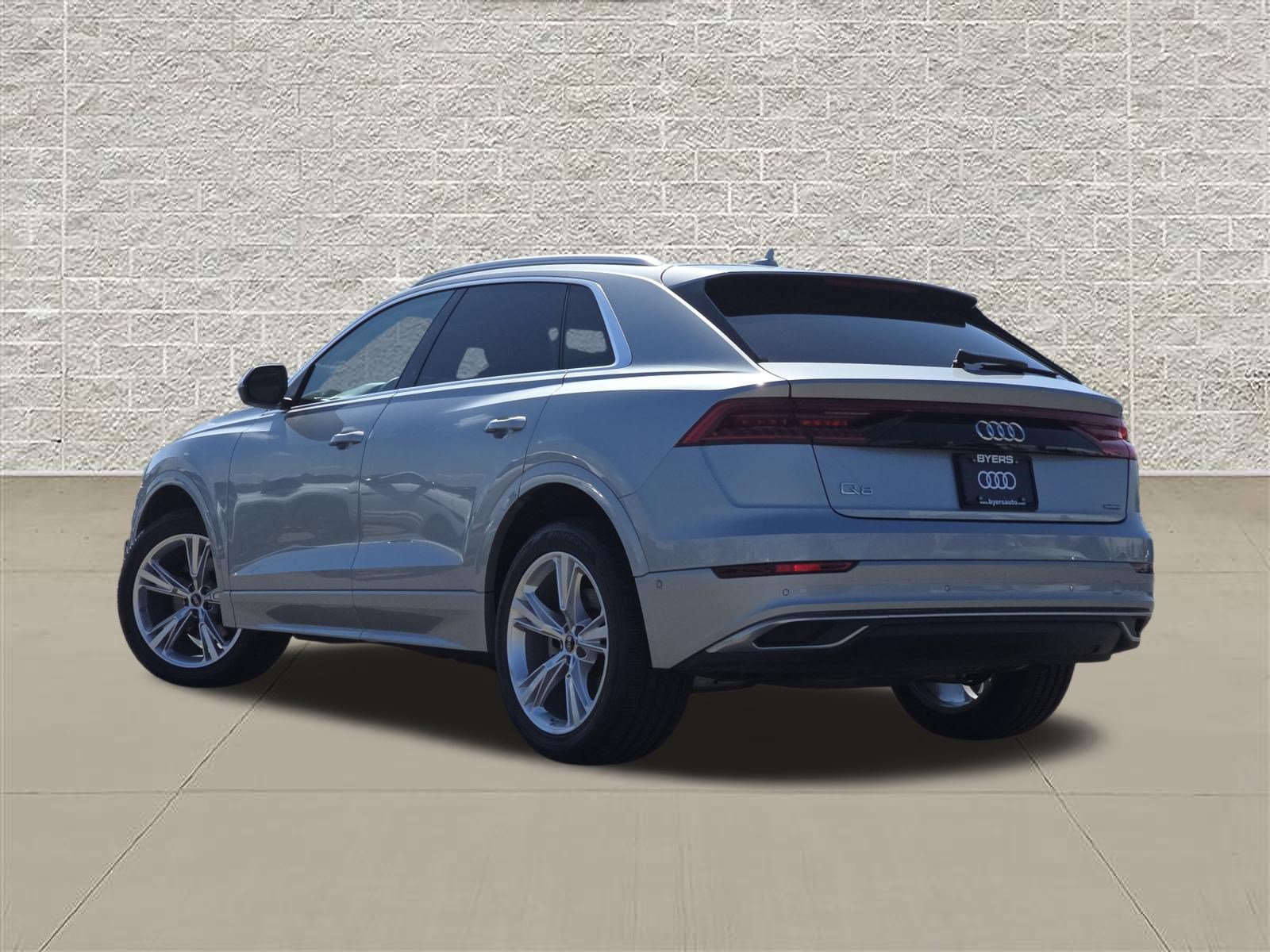 Certified 2023 Audi Q8 Premium w/ Convenience Package AWD/4WD image 5