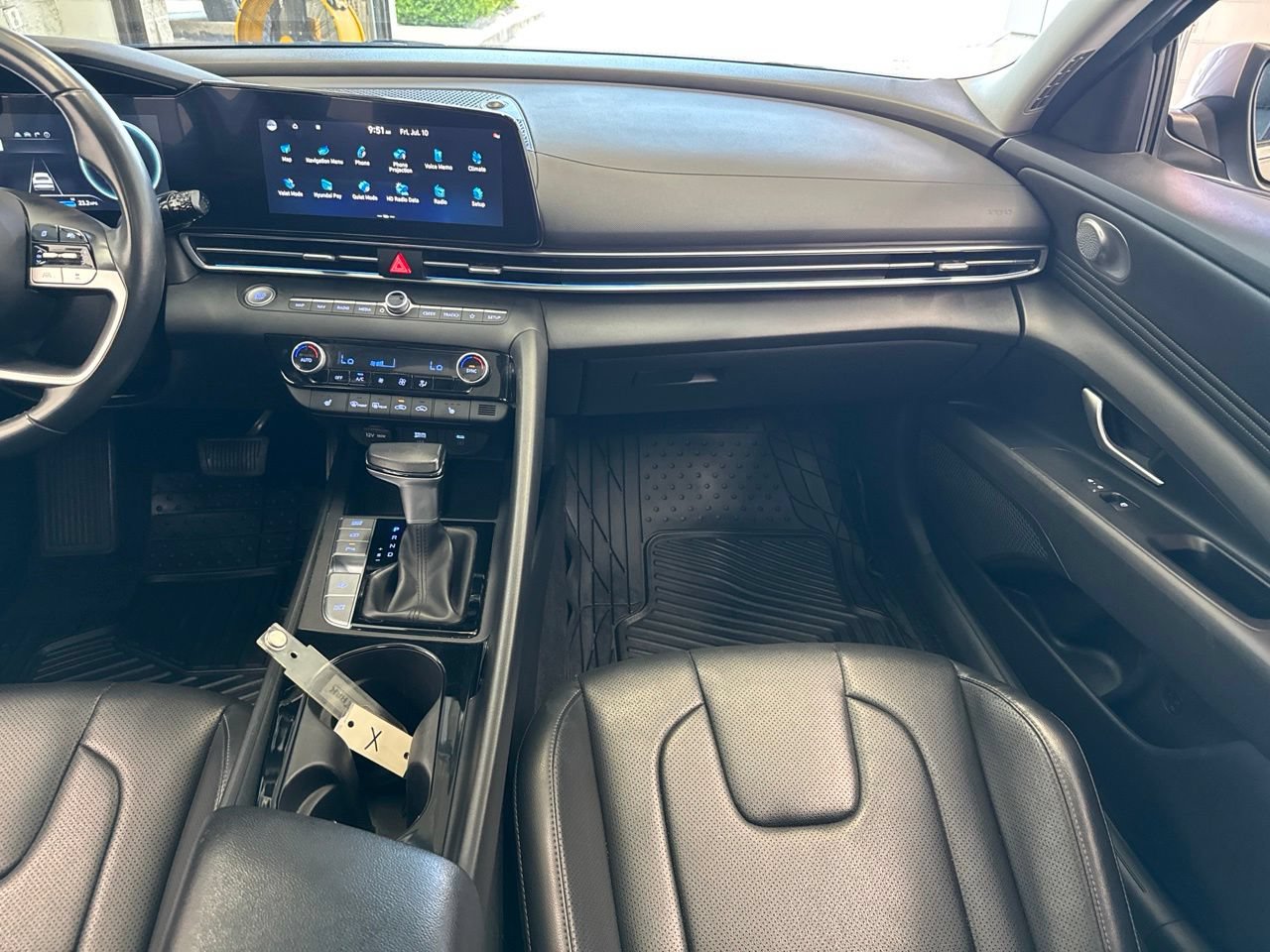 Used 2024 Hyundai Elantra Limited FWD image 43