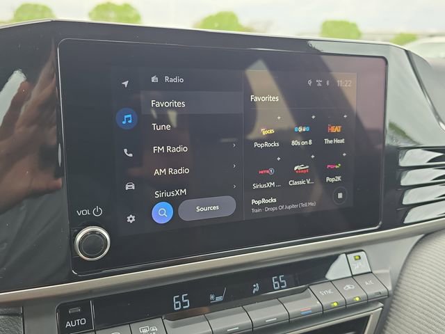 Used 2026 Toyota Camry SE w/ Convenience Package FWD image 19