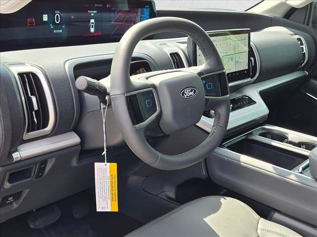 New 2027 Ford Expedition Max Active RWD video 3