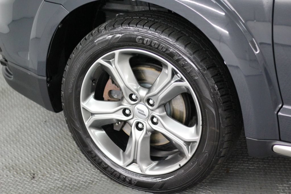 Used 2018 Dodge Journey Crossroad w/ Nav & Sun Group AWD/4WD image 61