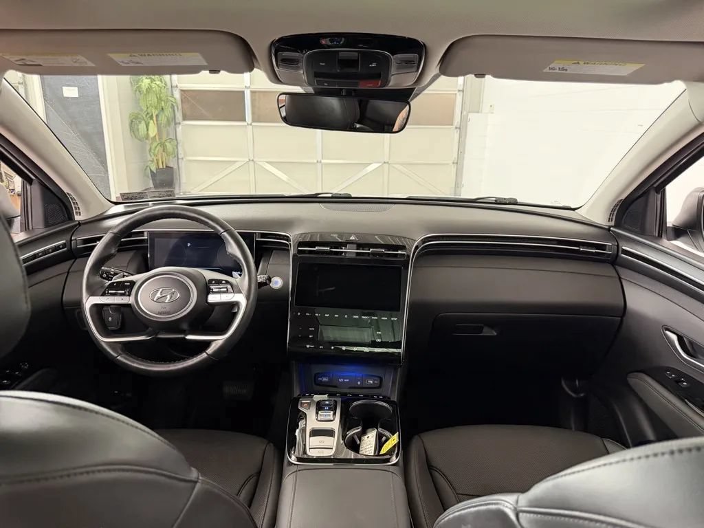 Used 2022 Hyundai Tucson Limited AWD/4WD image 32