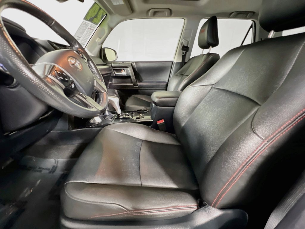 Used 2024 Toyota 4Runner TRD Off-Road Premium w/ Moonroof Package AWD/4WD image 12
