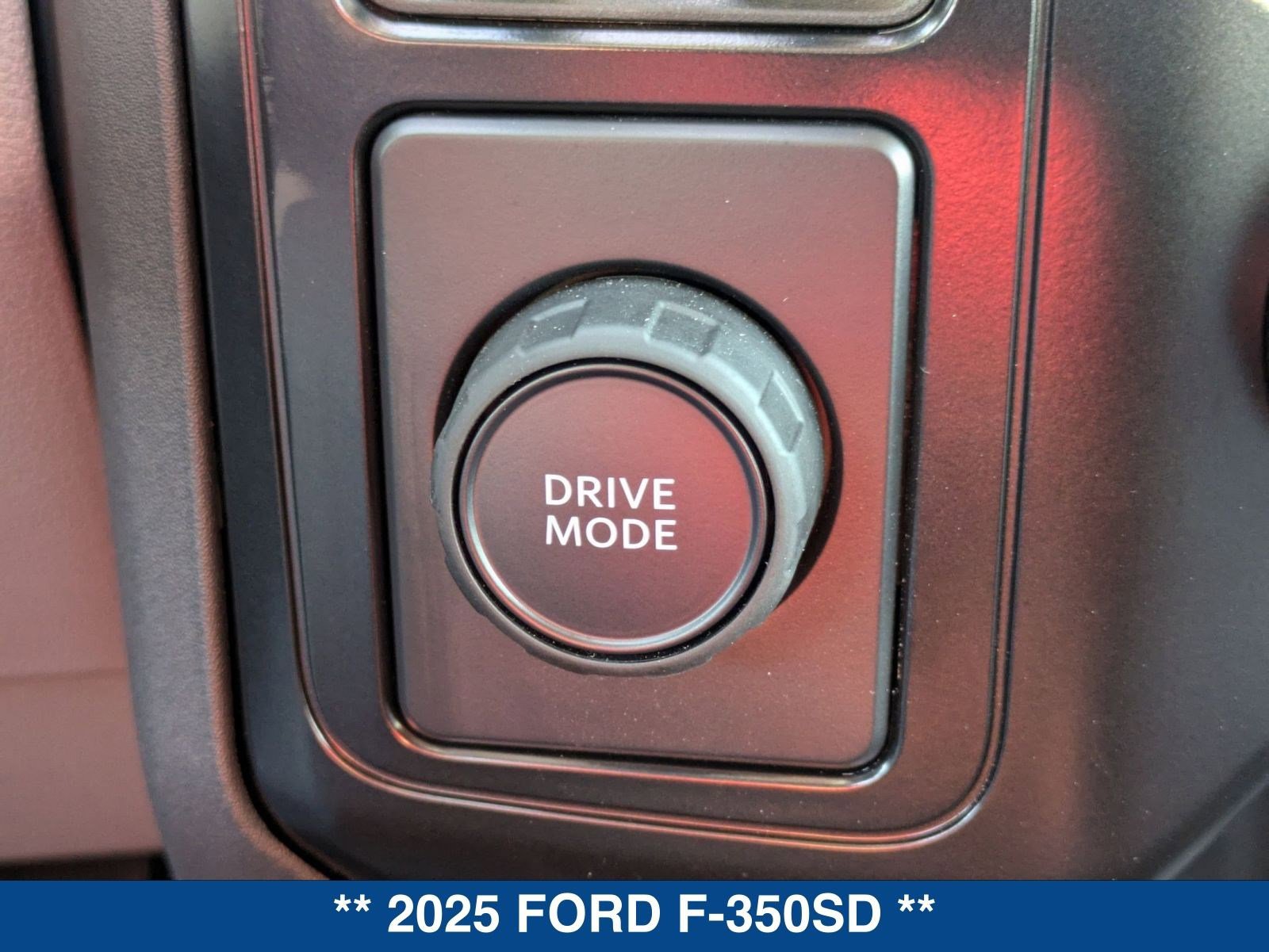 New 2025 Ford F350 XL w/ XL Chrome Package image 29