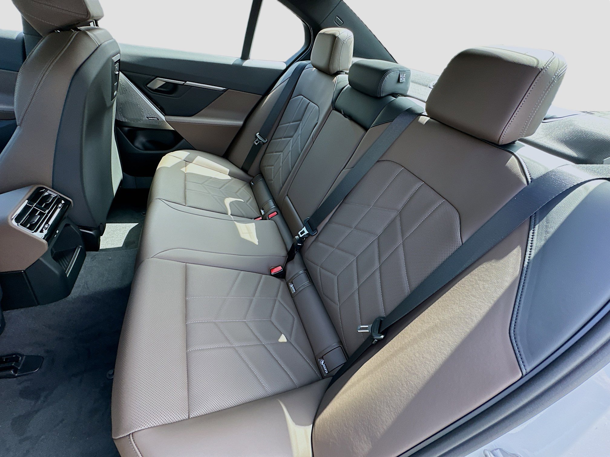 New 2026 BMW 530i w/ Premium Package image 21