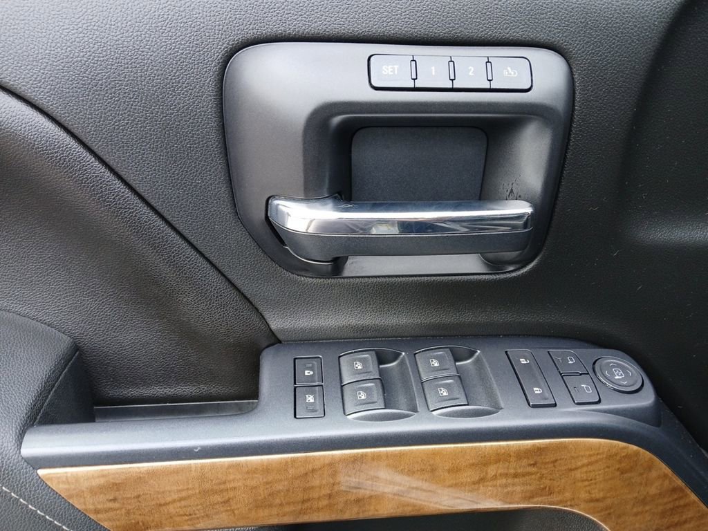 Used 2015 Chevrolet Silverado 3500 LTZ w/ Duramax Plus Package image 11