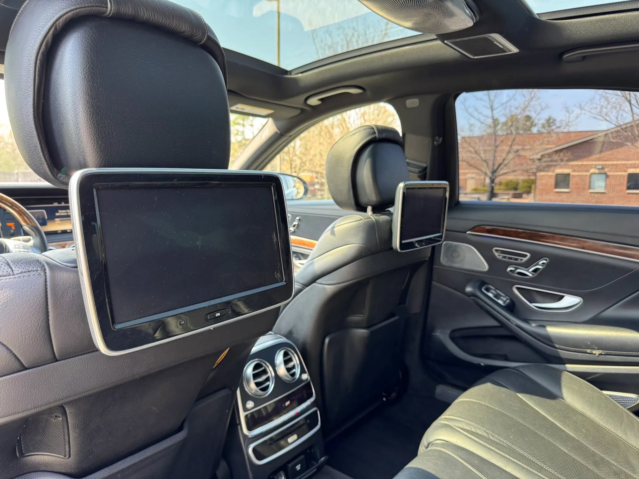 Used 2014 Mercedes-Benz S 550 Sedan image 13