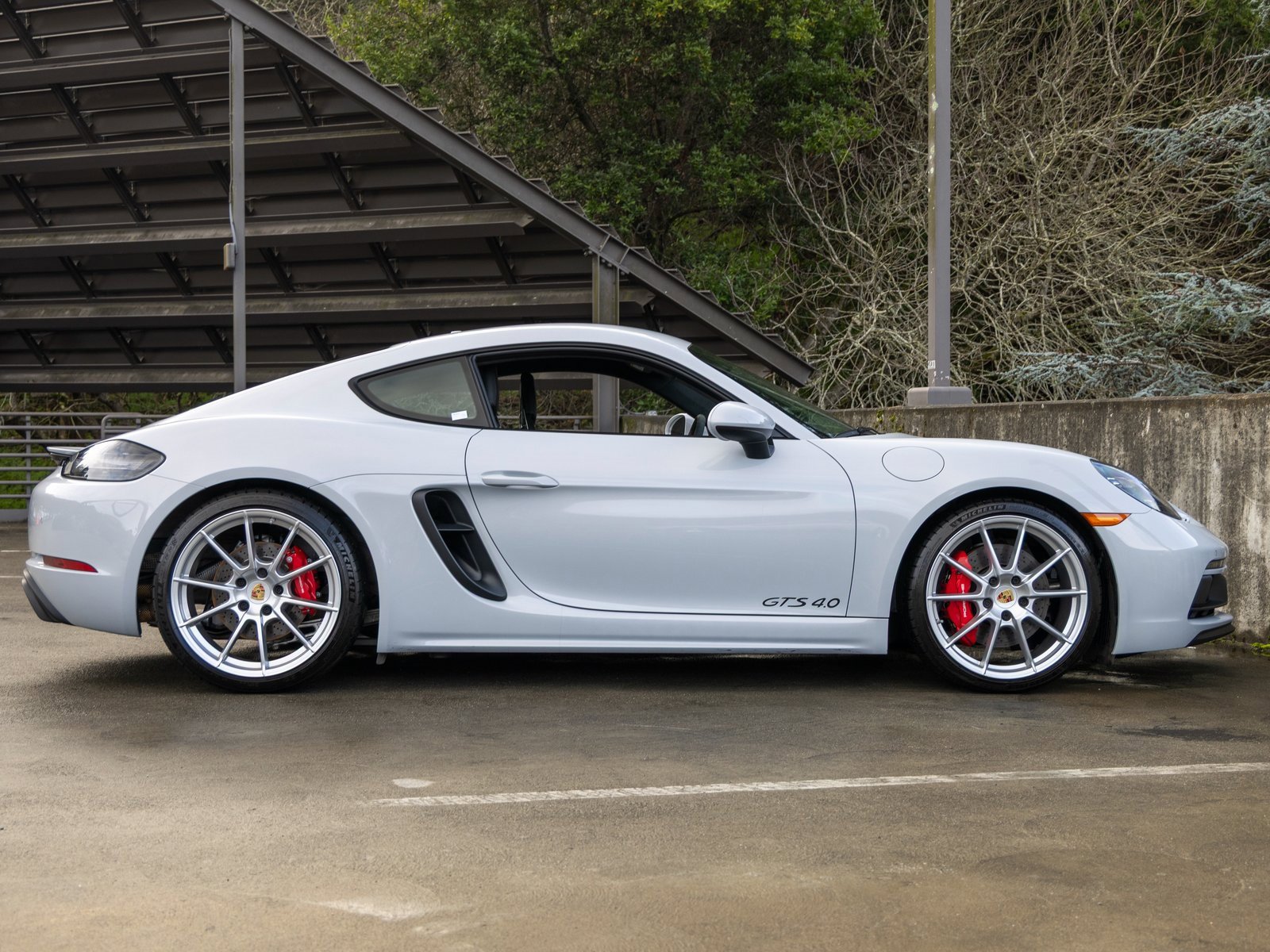 Certified 2024 Porsche 718 Cayman GT4 image 12