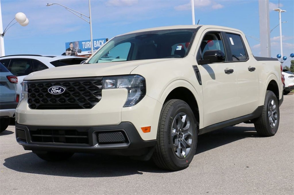 New 2025 Ford Maverick XLT