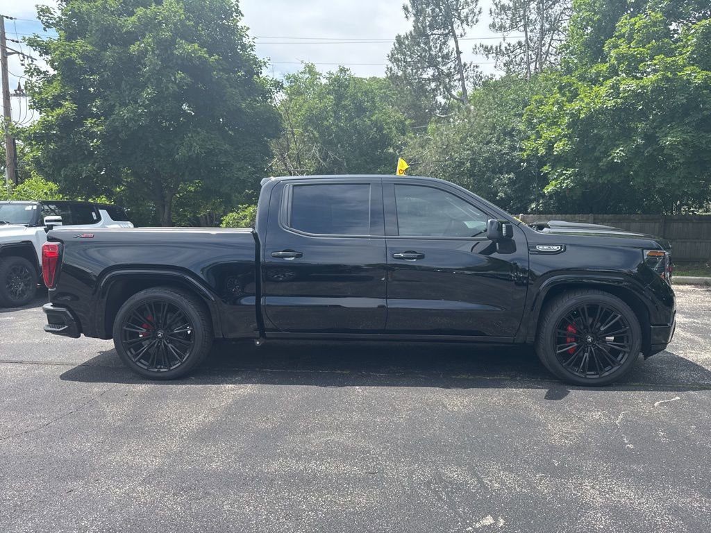 New 2025 GMC Sierra 1500 Elevation w/ Elevation Premium Package image 2