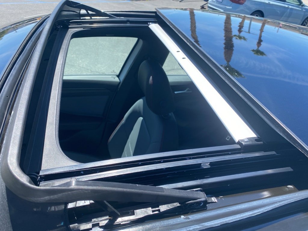 New 2025 Volkswagen Jetta GLI Autobahn image 13