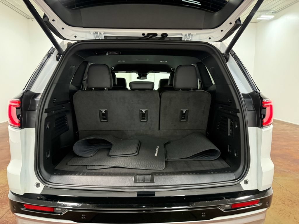 Used 2024 GMC Acadia Denali w/ LPO, Floor Liner Package FWD image 75