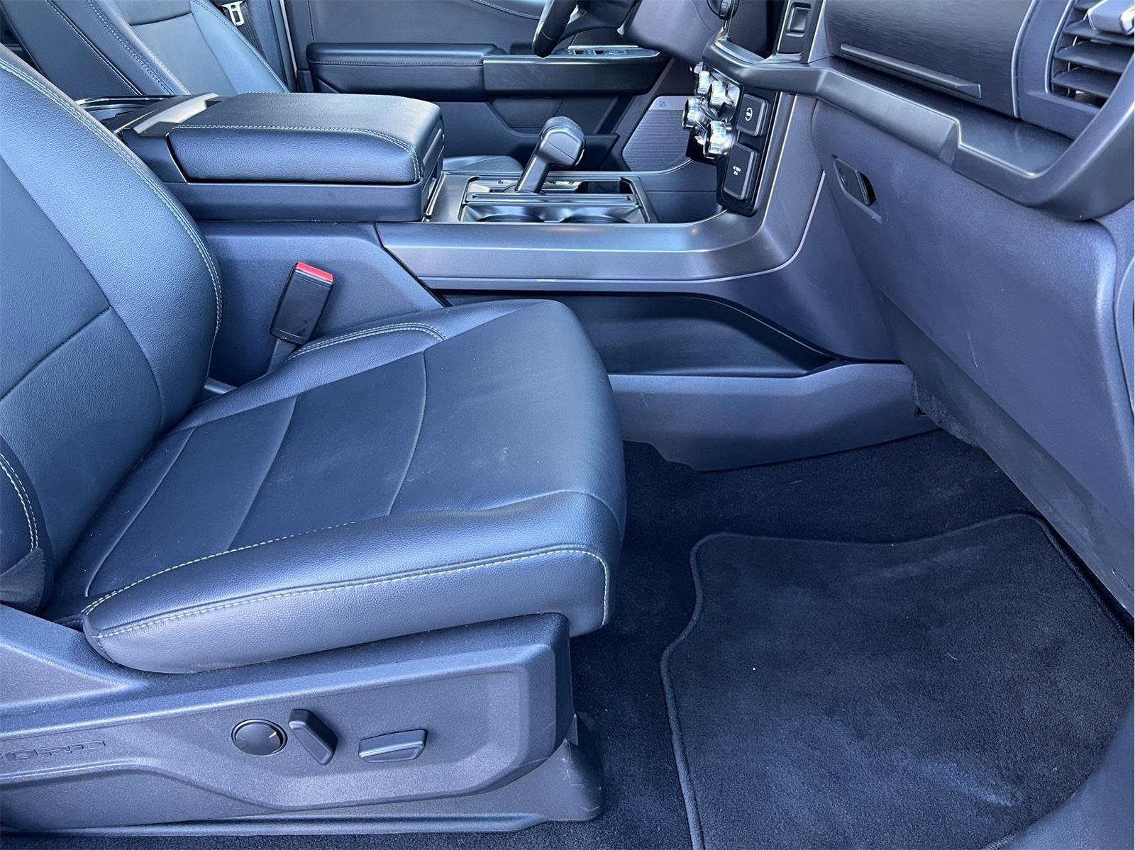 Used 2024 Ford F150 XLT w/ Equipment Group 303A High image 17